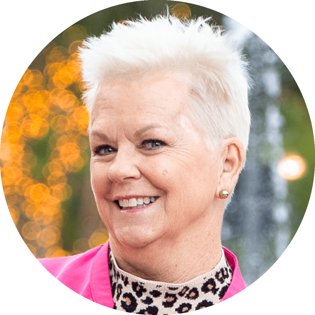 headshot of sondra shannon