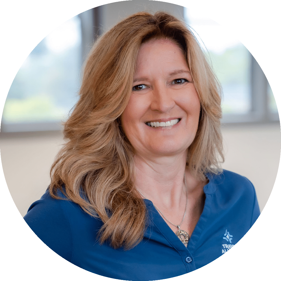 headshot of sondra shannon